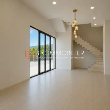 Location Local Commercial - Aubagne (13400)-photo-4