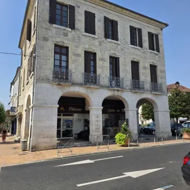 Vente - Boulangerie - Pâtisserie - Calignac (47600)-photo-1