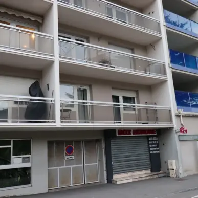 Vente de murs de boutique - Saint-Etienne (42000)-photo-2