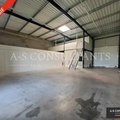 Location Local Commercial - Arzay (38260)-photo-6