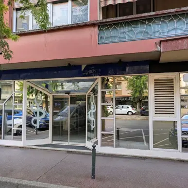 Vente de murs de boutique - Aix-les-Bains (73100)-photo-2