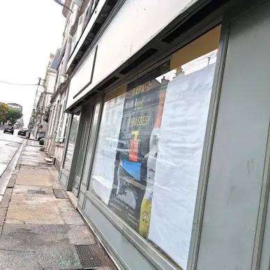 Vente Bureau - Angouleme (16000)-photo-4