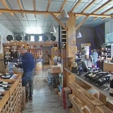 Vente - Cave à vins - Vins et spiritueux - Gard (30)-photo-3