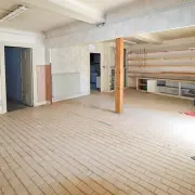 Vente de murs de boutique - Brézins (38590)