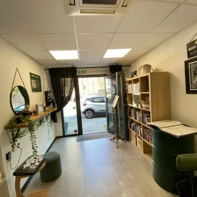 Location Local Commercial - Bouguenais (44340)-photo-2
