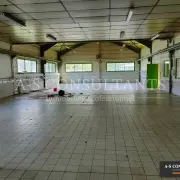 Location Entrepôt / Local d'activités - Dortan (01590)