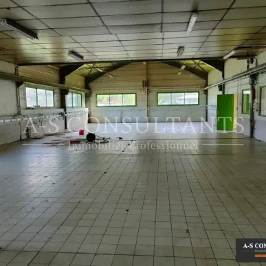 Location Entrepôt / Local d'activités - Dortan (01590)-photo-1