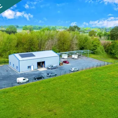 Vente de murs de boutique - Ayzieu (32800)-photo-2
