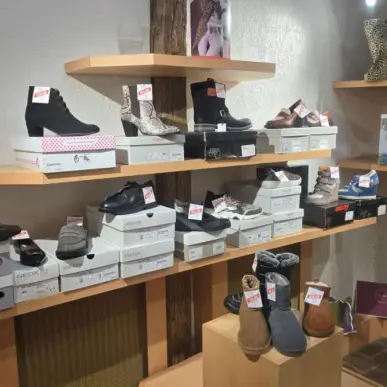Vente - Chaussures - Eure-et-Loir (28)-photo-7