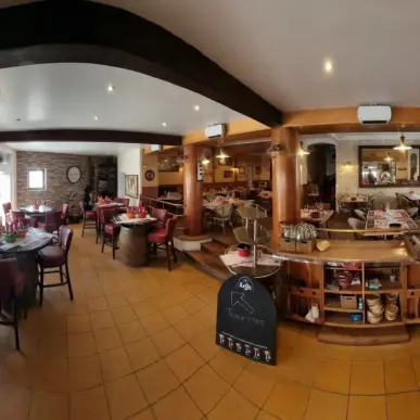 Vente - Bar - Brasserie - Restaurant - Saint-Pierre-d'Oléron (17310)-photo-2