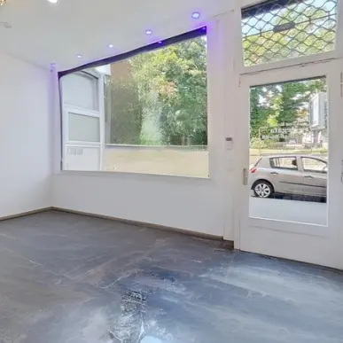Vente de murs de boutique - Chieulles (57070)-photo-1