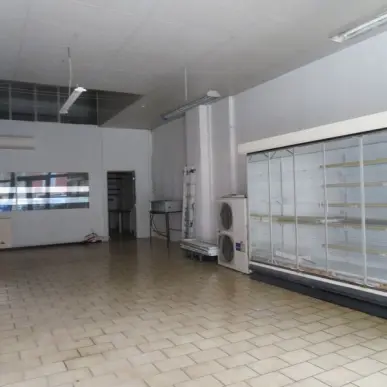 Vente de murs de boutique - Ainac (04000)-photo-5