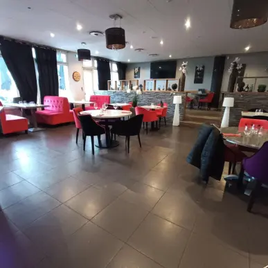 Vente de murs de boutique - Vaureal (95490)-photo-6