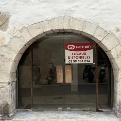 Location Local Commercial - Bayonne (64100)-photo-2