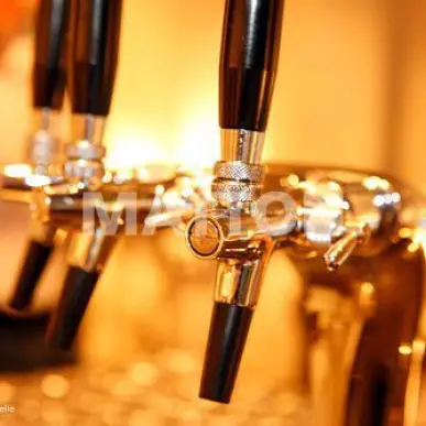 Vente - Bar - Brasserie - Hôtel - Restaurant - Loto - Chassieu (69680)-photo-1