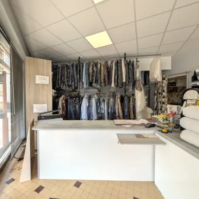 Vente - Blanchisserie - Pressing - Mably (42300)-photo-4