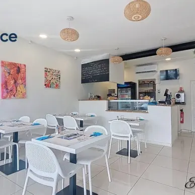 Vente - Restaurant - Pizzeria - Crêperie - Baie mahault (97122)-photo-3