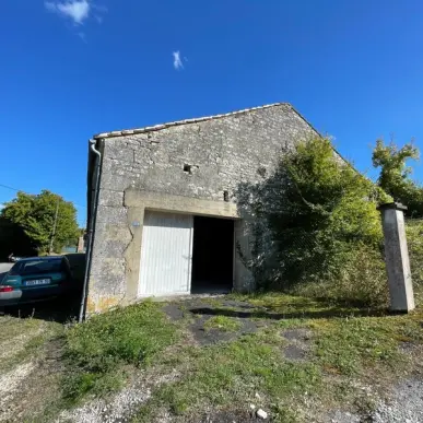 Vente Entrepôt / Local d'activités - Rouillac (16170)-photo-3