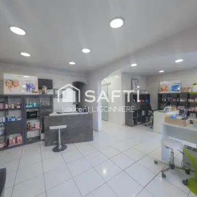 Vente - Bricolage - Bureautique - Esthétique - Onglerie - Férolles-Attilly (77150)-photo-3