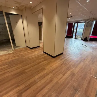 Location Local Commercial - Le vesinet (78110)-photo-3