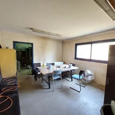 Location Entrepôt / Local d'activités - Vannes (56000)-photo-4