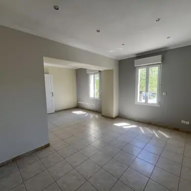 Location Entrepôt / Local d'activités - Aspères (30250)-photo-1