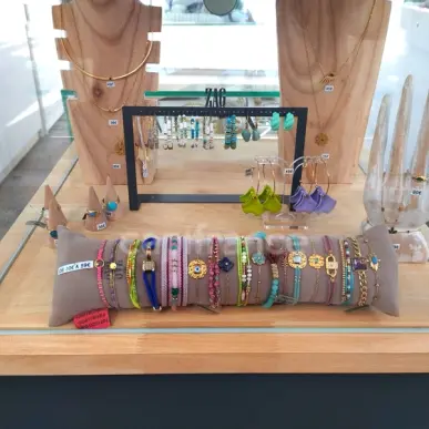 Vente - Bijouterie - Horlogerie - Aigues-Mortes (30220)-photo-1