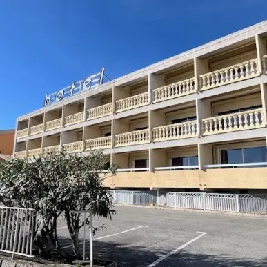 Vente - Hôtel - Restaurant - Toulon (83000)-photo-2