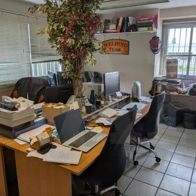 Location Entrepôt / Local d'activités - Vannes (56000)-photo-3