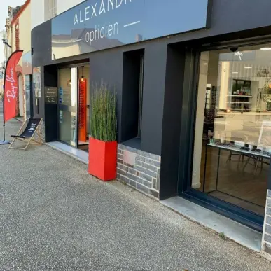 Location Local Commercial - Le clion sur mer (44210)-photo-3