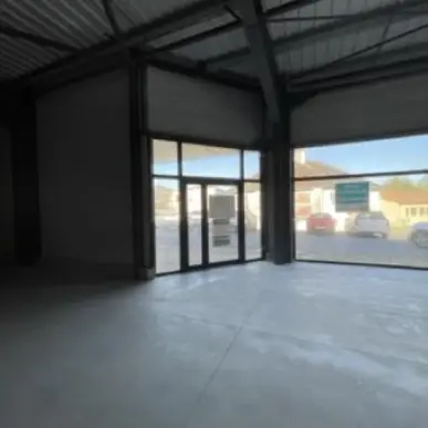 Location Local Commercial - Vienne (86)-photo-2