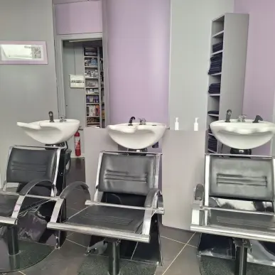 Vente - Salon de coiffure - Chevreville (50600)-photo-2