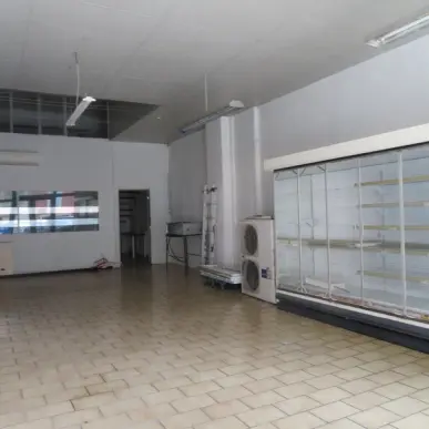 Vente de murs de boutique - Ainac (04000)-photo-1