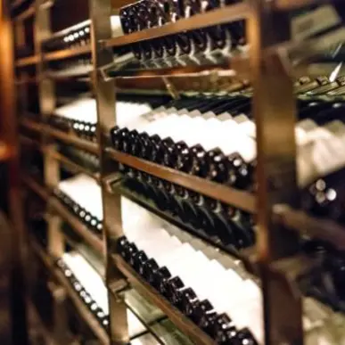 Vente - Alimentation - Cave à vins - Epicerie - Vins et spiritueux - Landes (40)-photo-1