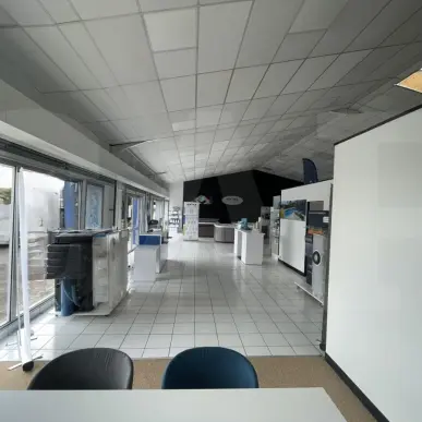 Location Local Commercial - Vannes (56000)-photo-5