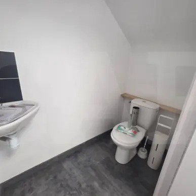 Location Local Commercial - Plaintel (22940)-photo-3