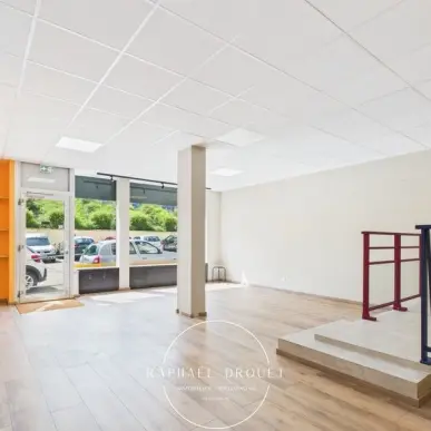 Vente de murs de boutique - L'Horme (42152)-photo-5
