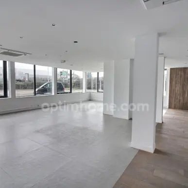 Location Local Commercial - Morainvilliers (78630)-photo-3