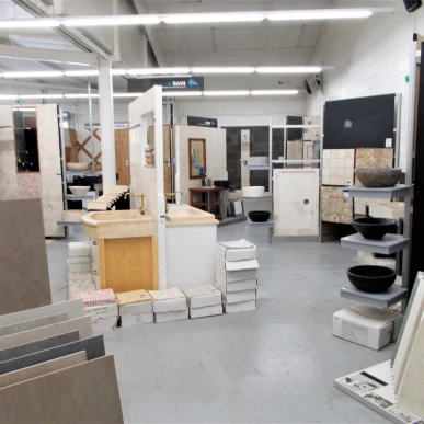 Vente - Bricolage - Décoration - Revêtement Sol et Murs - Salles de Bains - Aménagement Extérieurs - Aménagement Intérieur - Yvelines (78)-photo-4