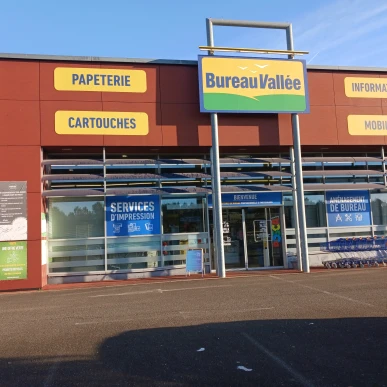 Vente - Agencement - Bureautique - Papeterie - Services informatiques - Fournitures bureau - Biscarrosse (40600)-photo-1