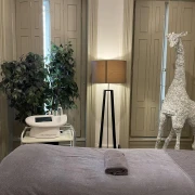 Vente - Esthétique - Institut de beauté - Service à la personne - Lyon 2ème (69002)